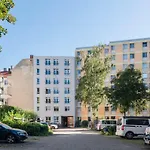 Modernes Mitte 37m2 - U-bahn Leopoldplatz By *